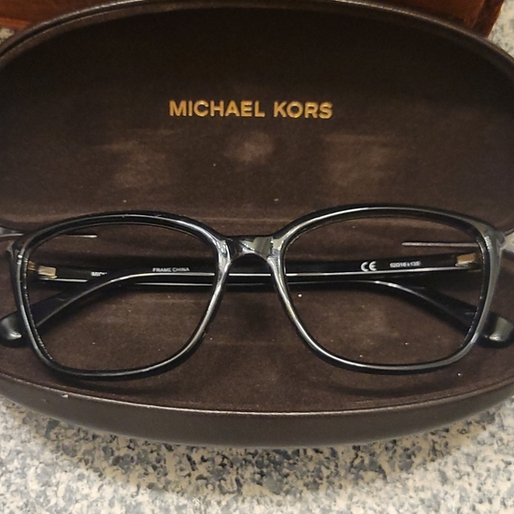Michael kors eye glass frames with matching case